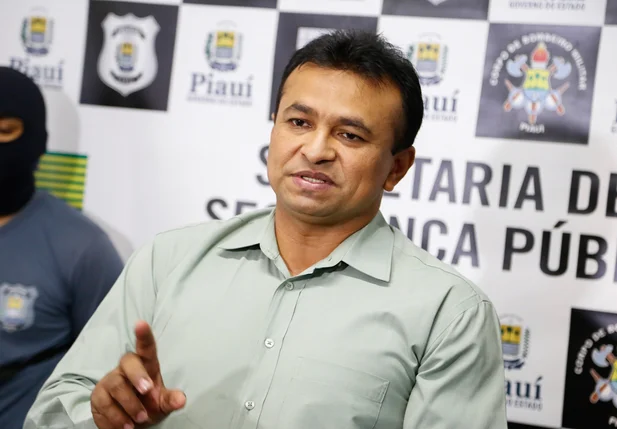 Fábio Abreu na coletiva de imprensa 