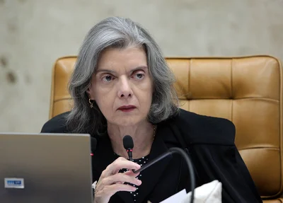 Ministra Cármen Lúcia
