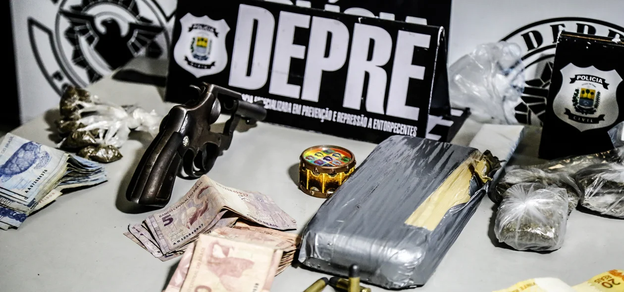 Apreensão de drogas e armas em Teresina 