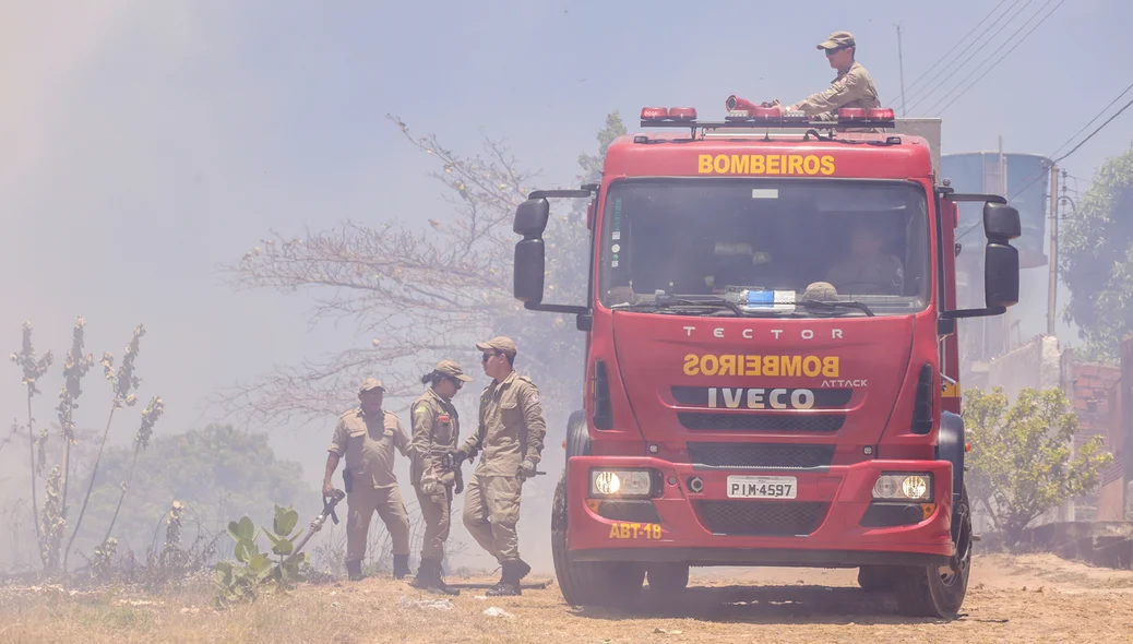 Equipe do Corpo de Bombeiros