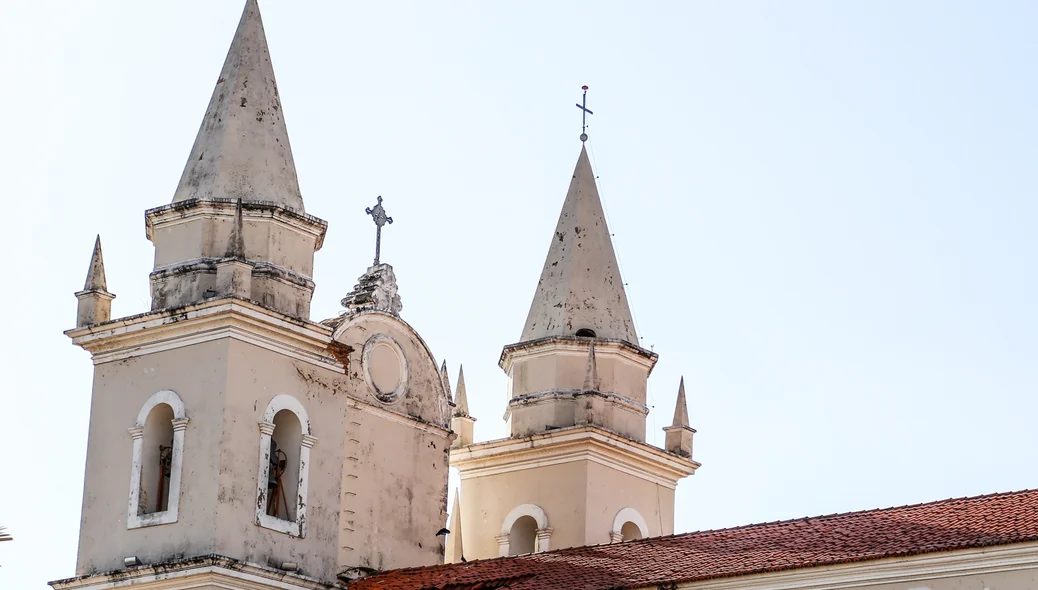 Teto da igreja desaba 