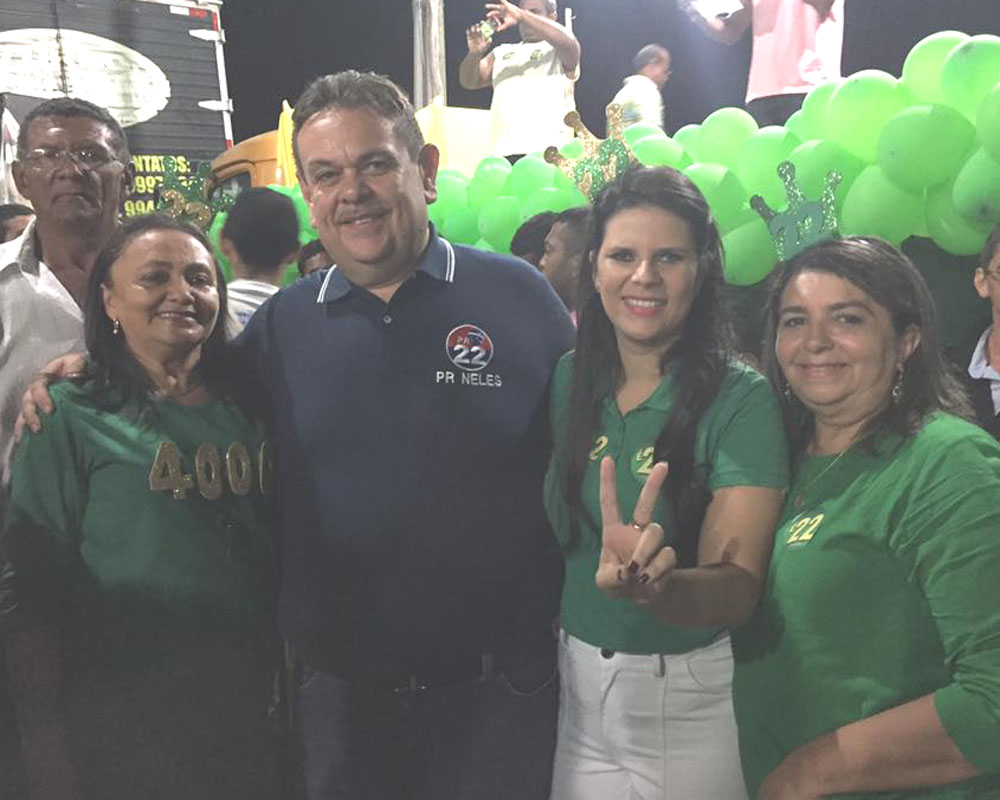 Silas Freire participa da campanha de Aldara Pinto