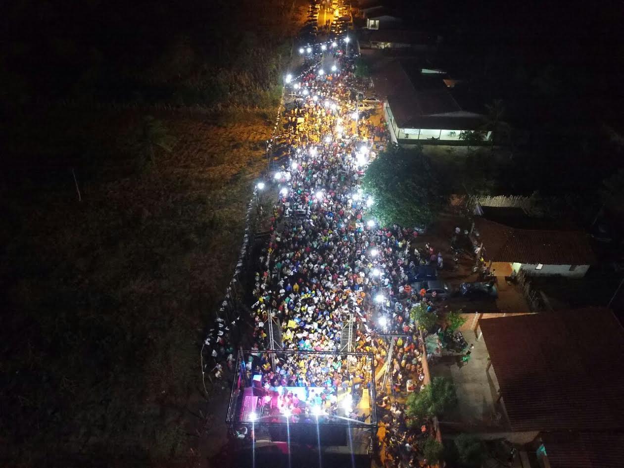 Multidão se reuniu na cidade de Cocal