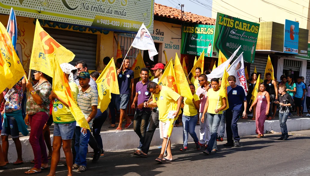 Caminhada no bairro Dirceu I em Teresina 