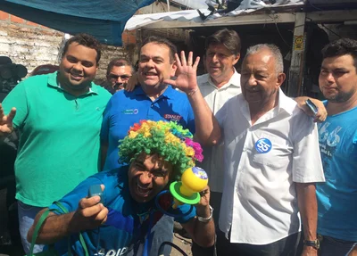 Silas participa de campanha