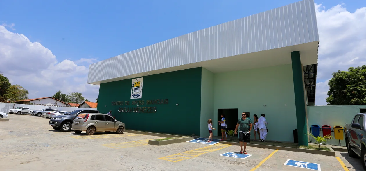 O Centro de Artes Marciais Sarah Menezes fica localizado no bairro Saci