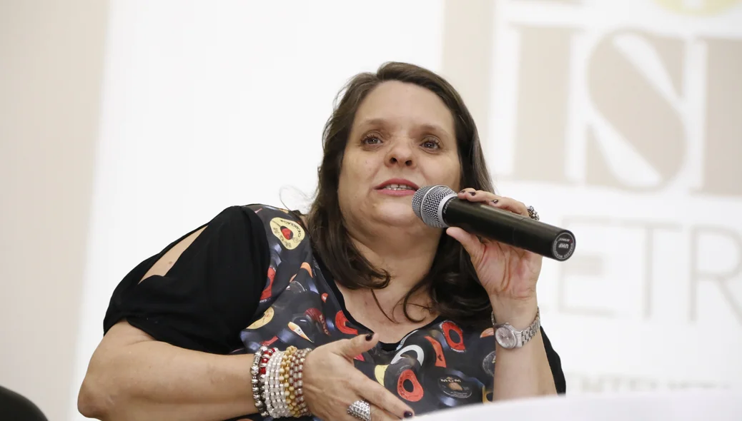 Profª Drª Suzy dos Santos