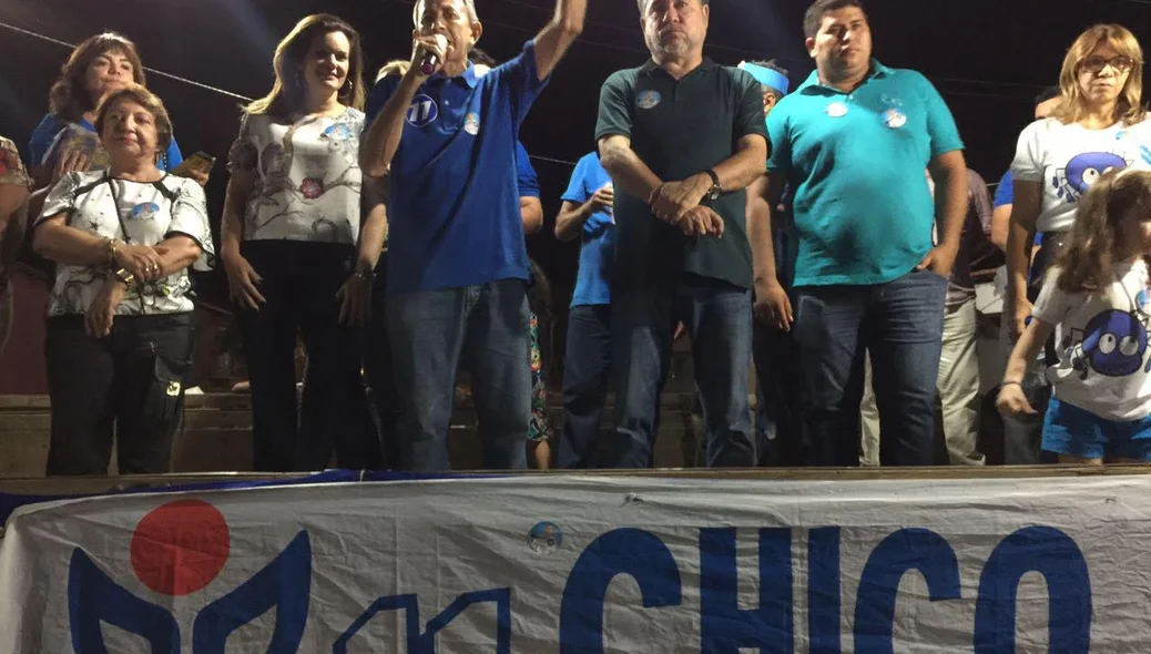 João Mádison em Barro Duro  com candidato Chico Pereira 