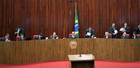 Sessão no TSE