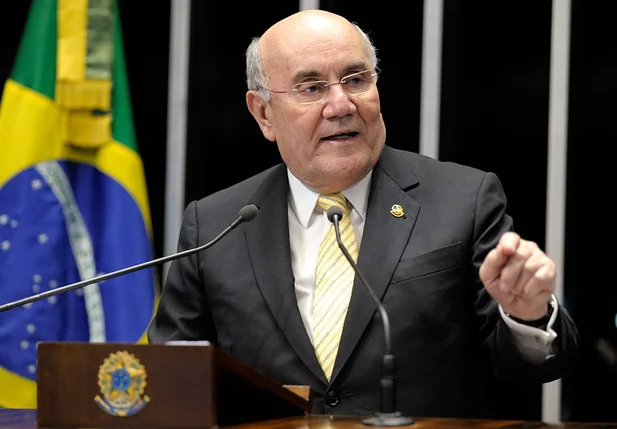 Senador paraense Flexa Ribeiro (PSDB)