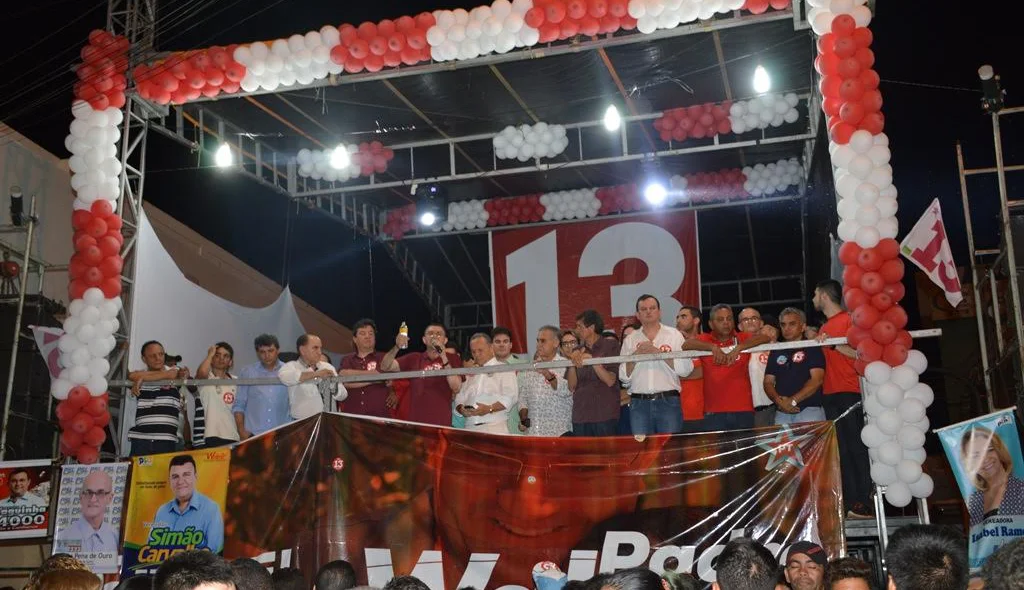 Lideranças reforçam palanque do Padre Walmir