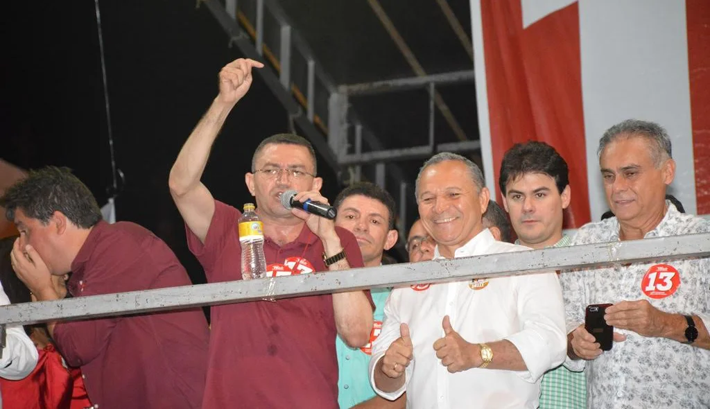 Padre Walmir faz duras críticas ao adversário, Gil Paraibano