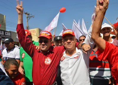 Padre Walmir (PT) e o vice, Edilson Carvalho (PTB)