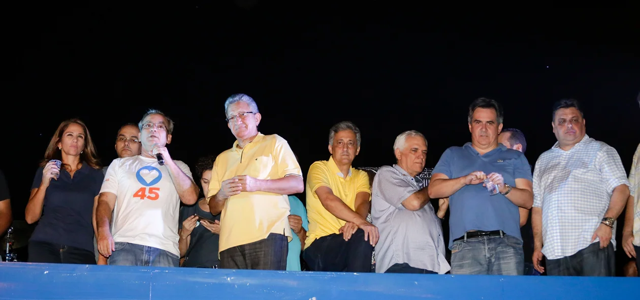 Autoridades marcaram presença na vitória de Firmino