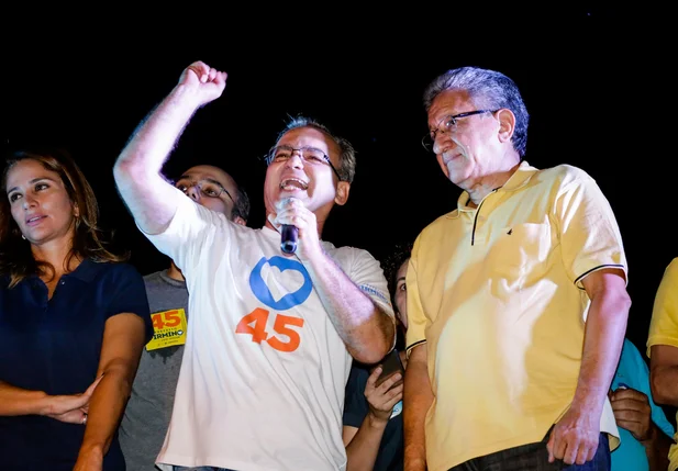 Firmino e Luiz Júnior