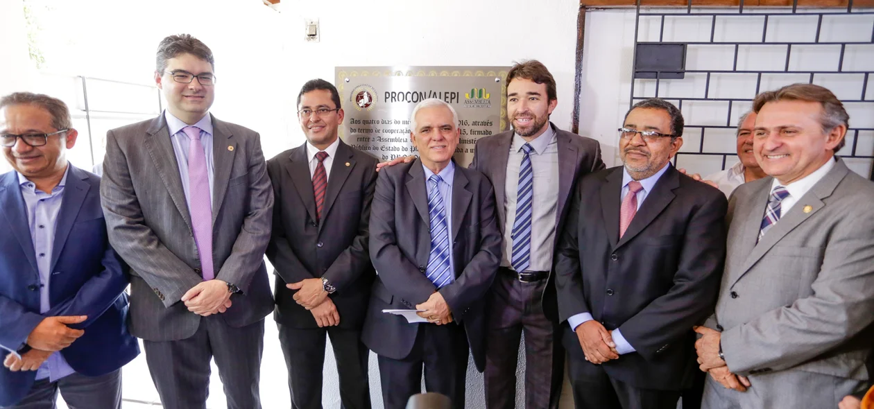 Autoridades participaram da inauguraçaõ da nova sede do Procon