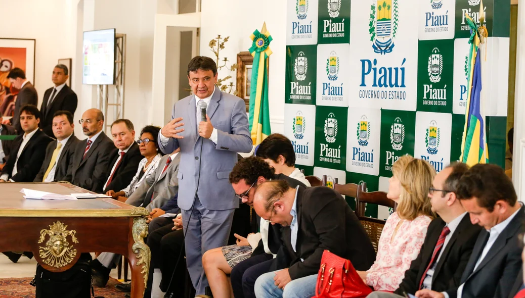 Governador em seu pronunciamento