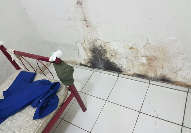 Policial denuncia péssimas condições de trabalho em quarteis