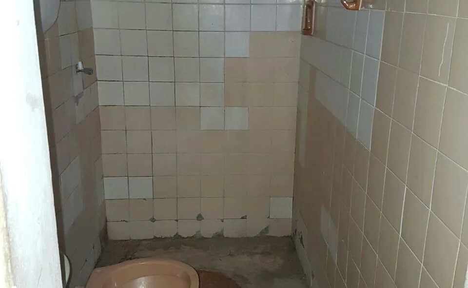 Banheiros estão em péssimas condições de uso