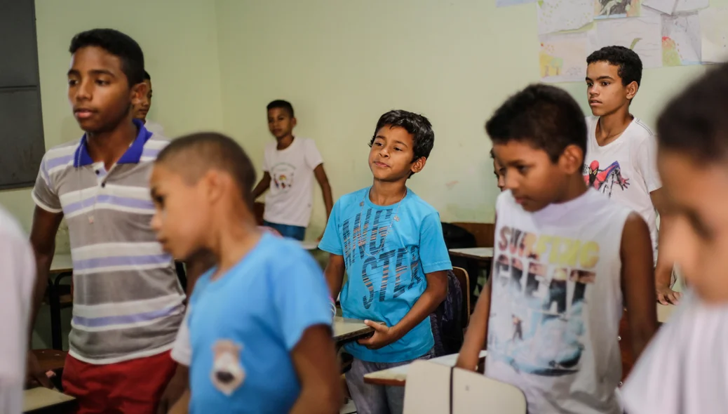 Crianças  do centro de apoio a criança e ao adolescente Dr Onesima