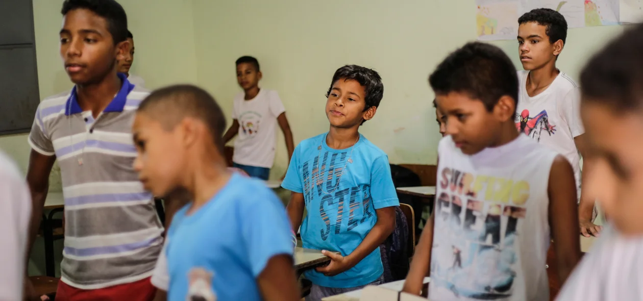 Crianças  do centro de apoio a criança e ao adolescente Dr Onesima