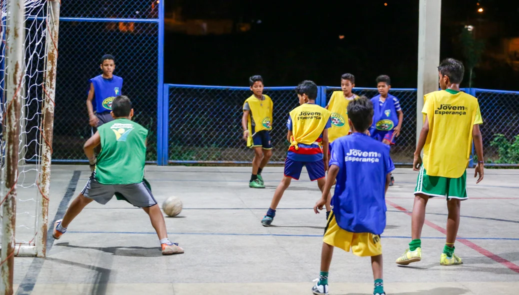 Projeto Jovem Esperança muda a vida de jovens no Porto do Centro em Teresina Piauí 