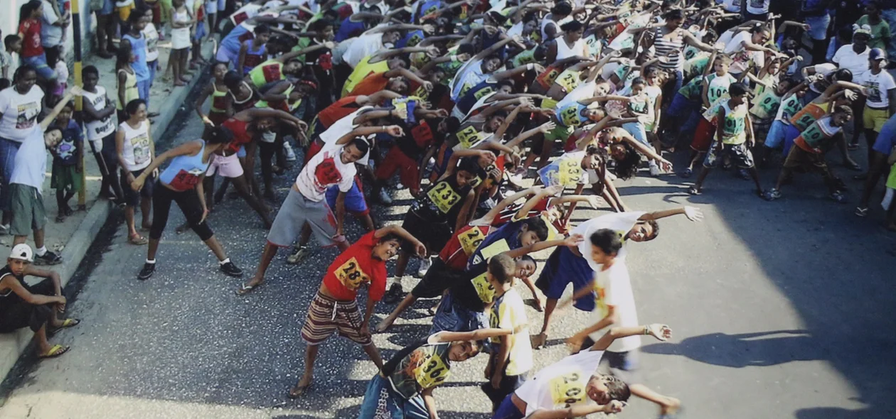 Aquecimento para corrida do Instituto Davi Henrique 