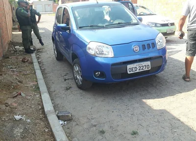 Carro usado pelos os assaltantes