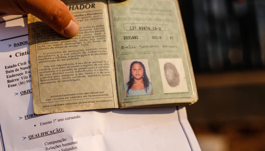 Cintia Samara Gomes, de 29 anos, também foi atingida por dois disparos