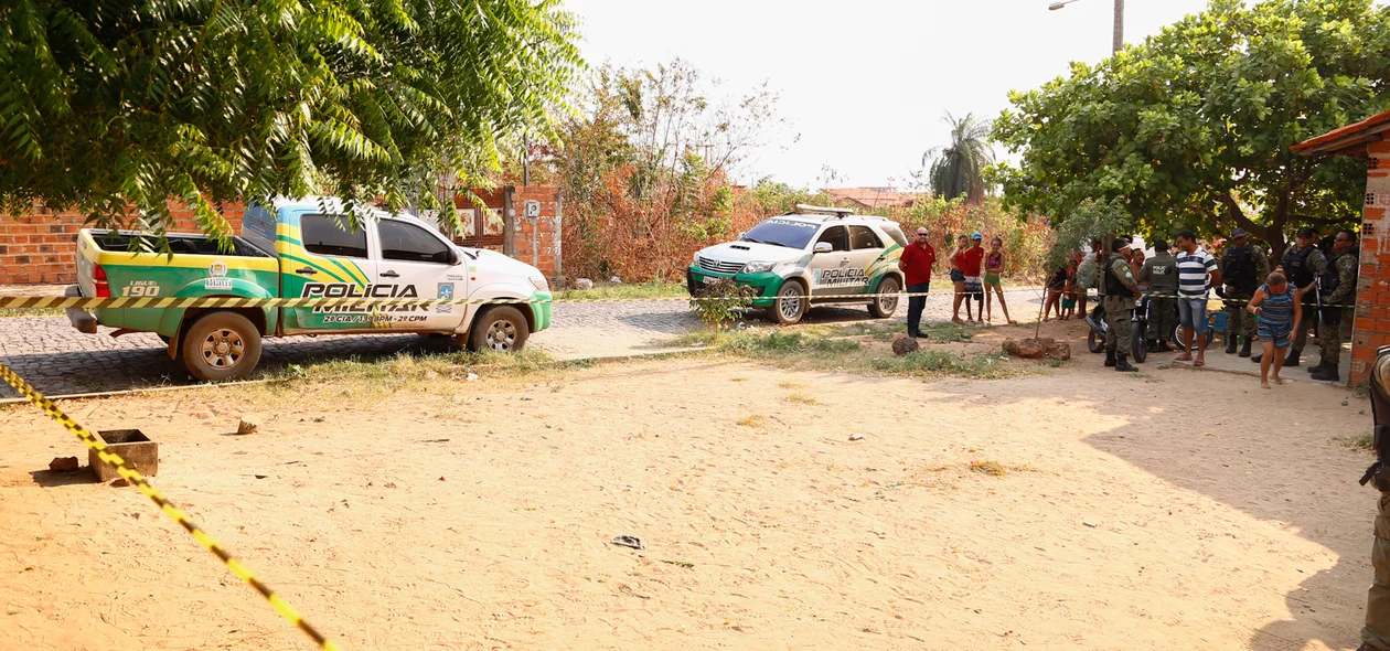 Polícia isolou o local do homicídio na zona norte da capital 