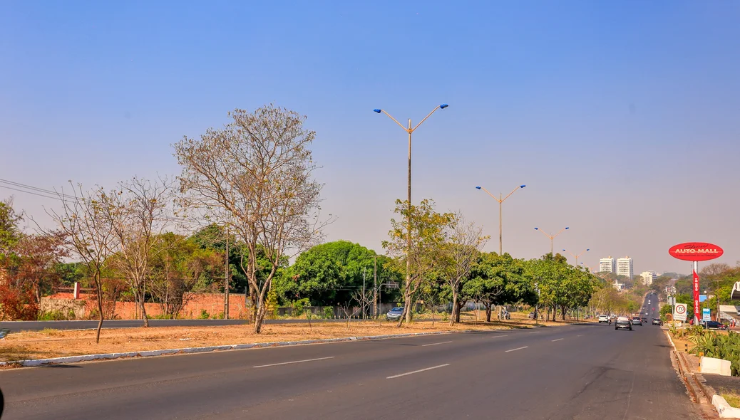 Nuvem de fumaça no céu de Teresina  