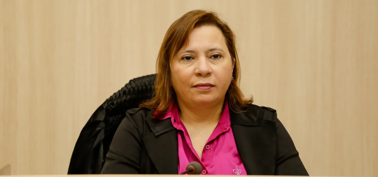 Waltânia Alvarenga