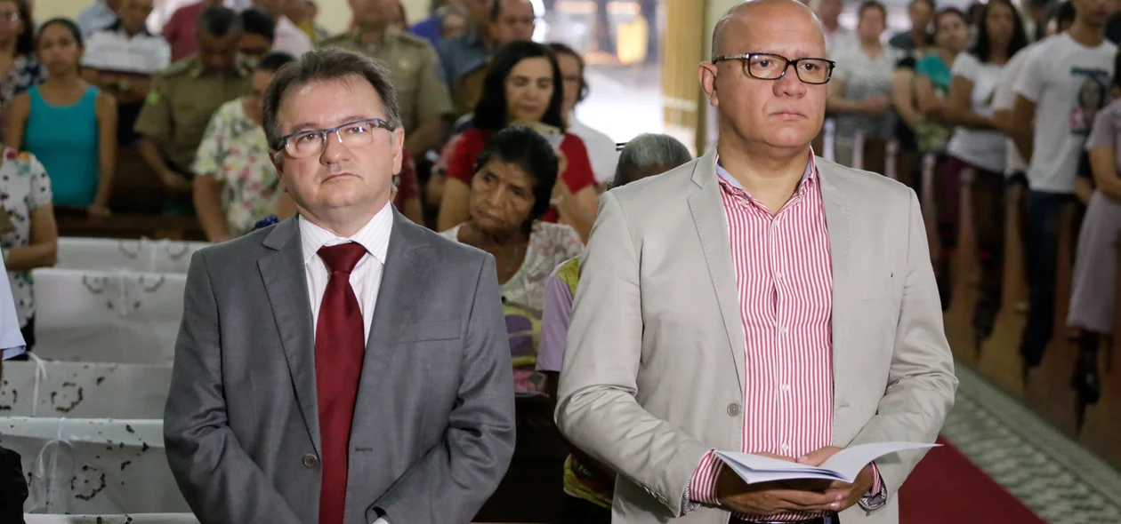 Merlong e franzé participaram da missa