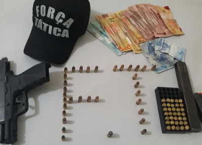 Material encontrado na residência