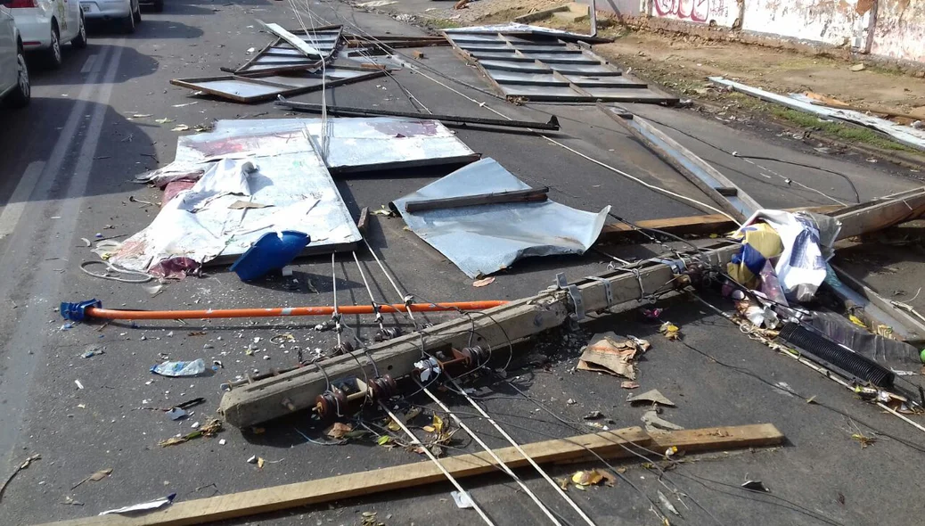 Estrutura destruída pela chuva