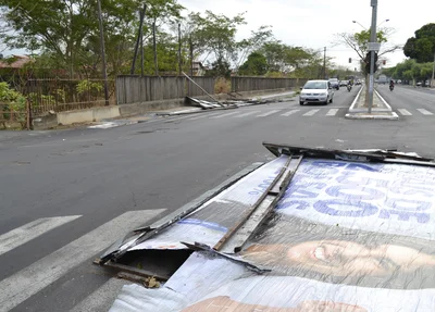 Outdoor foi ao chão no momento do vendaval