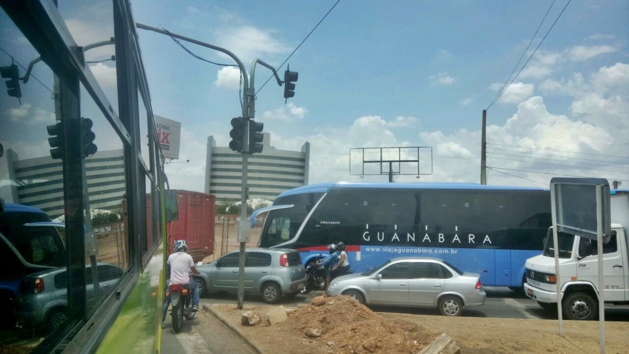 Sinais estão sem funcionar no balão da Miguel Rosa