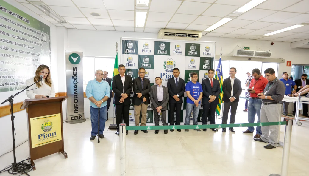 Autoridades presentes na siolenidade