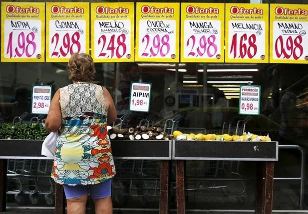 Mercado reduz inflação para 2016 e 2017