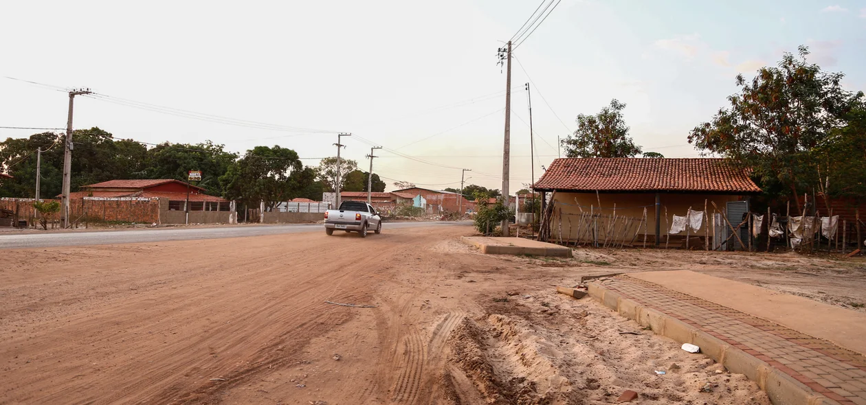 Obras da Avenida Poty, que liga o bairro Poty Velho a Santa Maria da Codipi, na Zona Norte de Teresina