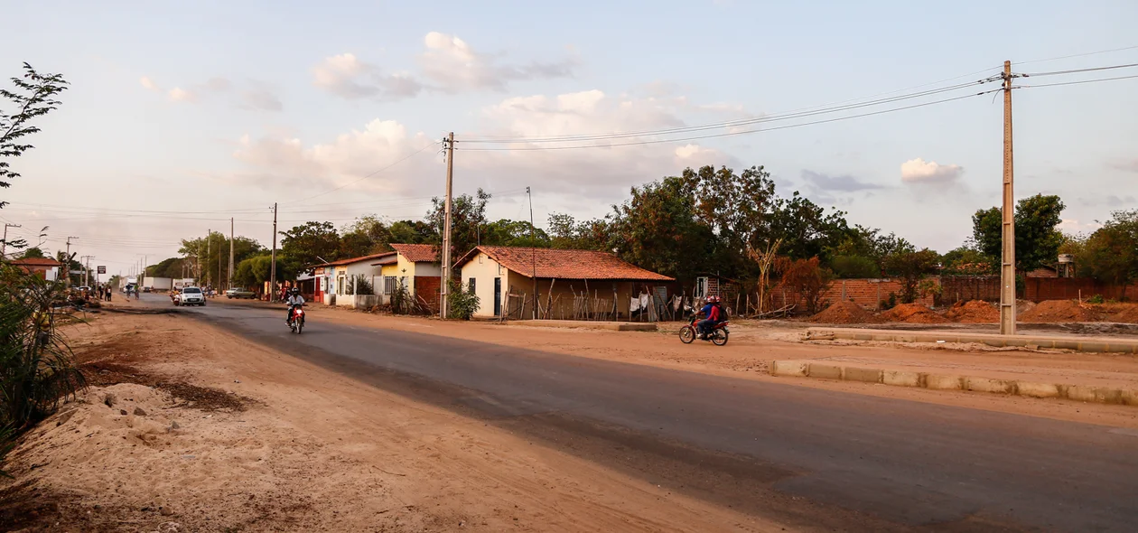 Pavimentação da Avenida Rio Poty 