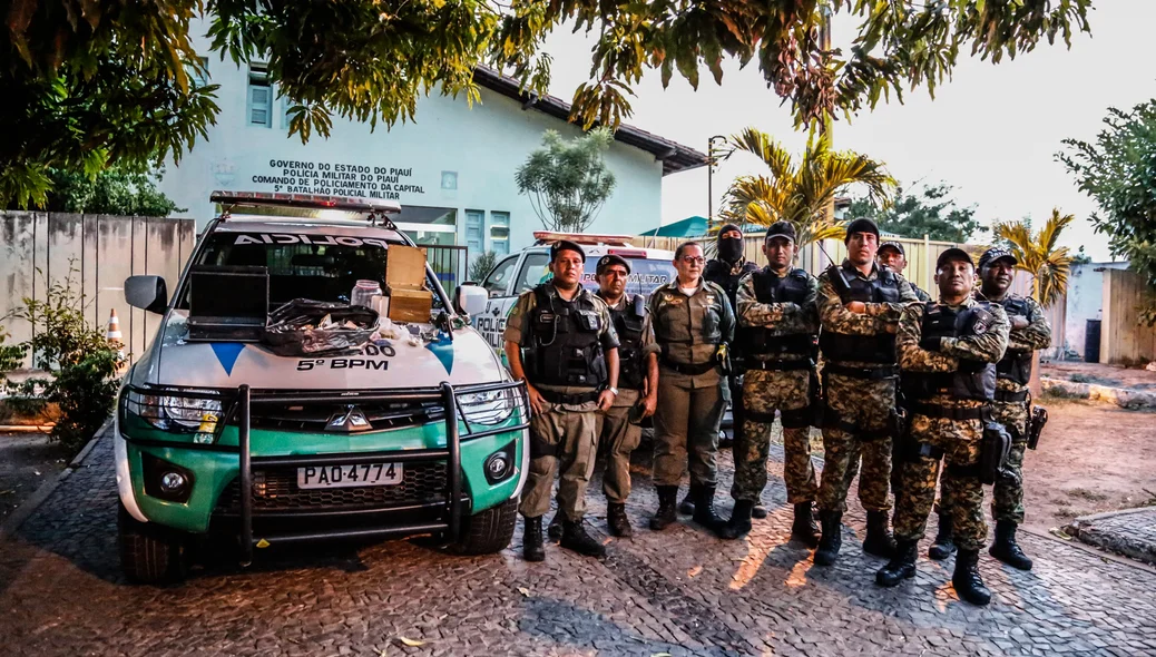 Polícia Militar estoura boca de fumo e prende homem no bairro Mafrense