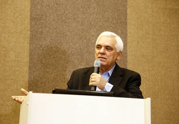 Themístocles Filho 