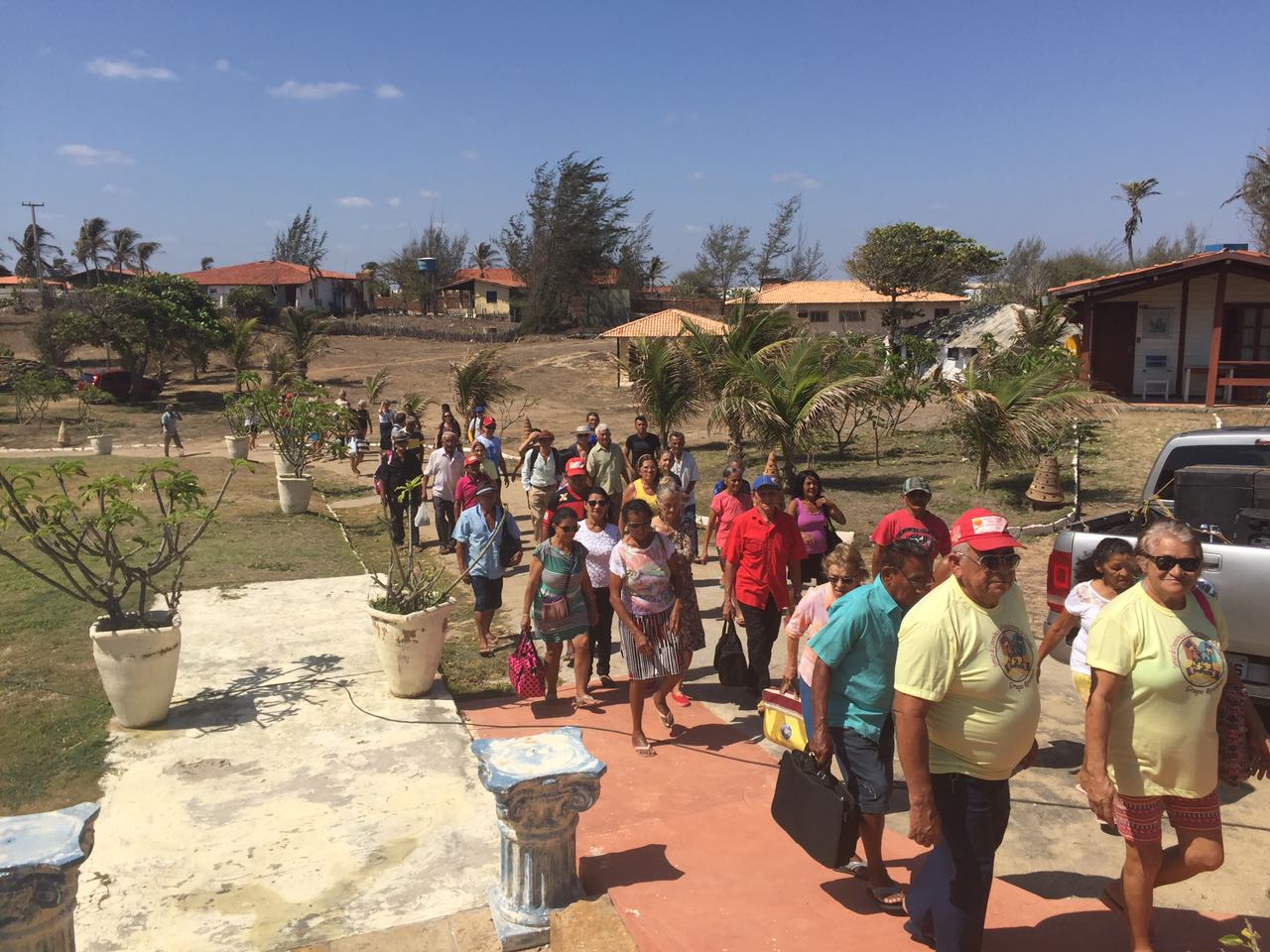 Viagem de idosos ao litoral