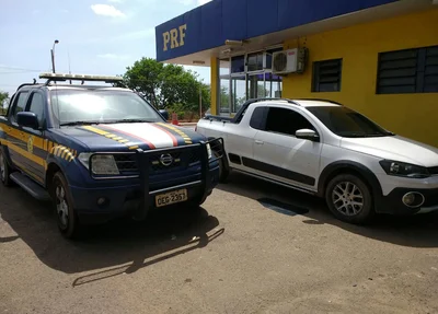 Carro apreendido com placas clonadas e documentos adulterados