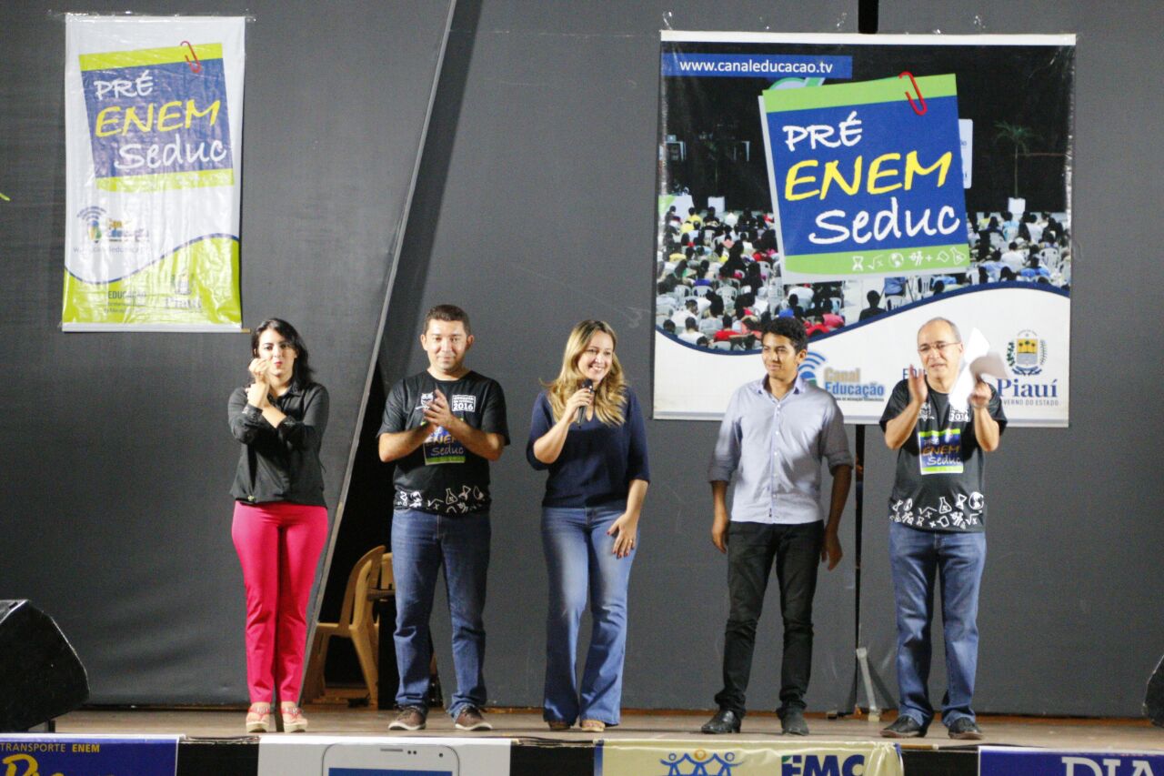 Rejane Dias esteve presente no encontro 