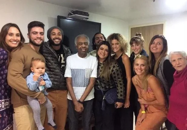 Gilbeto Gil reúne a família em show