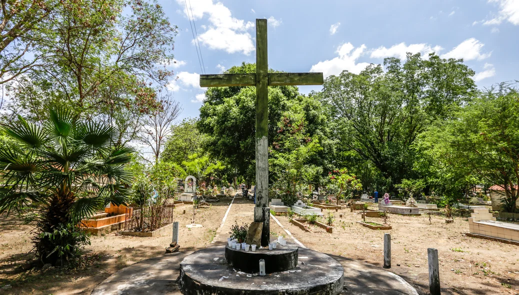 Cemitério