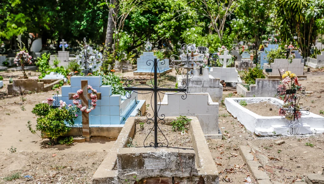 Sepulturas do cemitério das areias