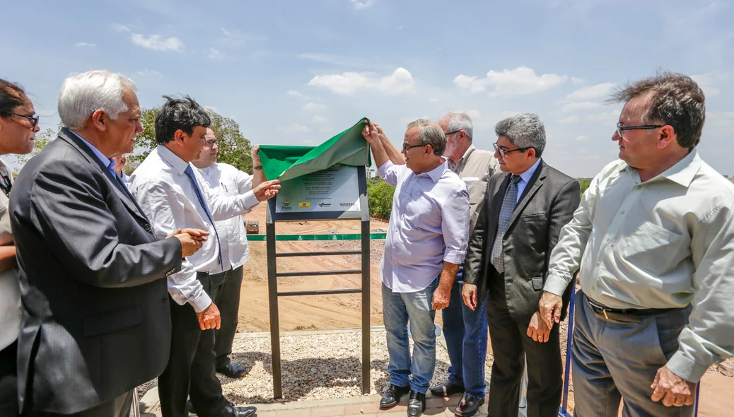 Inauguração do alargamento da Ponte Wall Ferraz